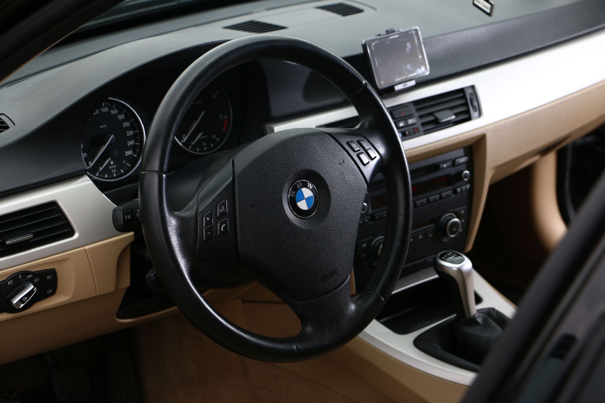 Foto: BMW 320 D COMBI SPORTLINE