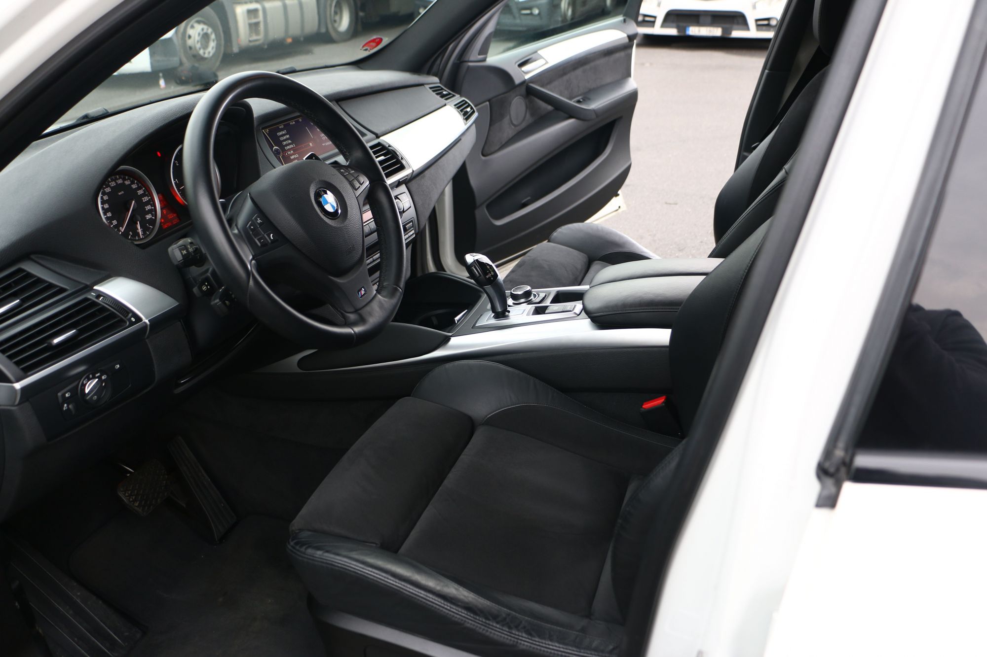 Foto: BMW X6 30D X-DRIVE M-PAKET