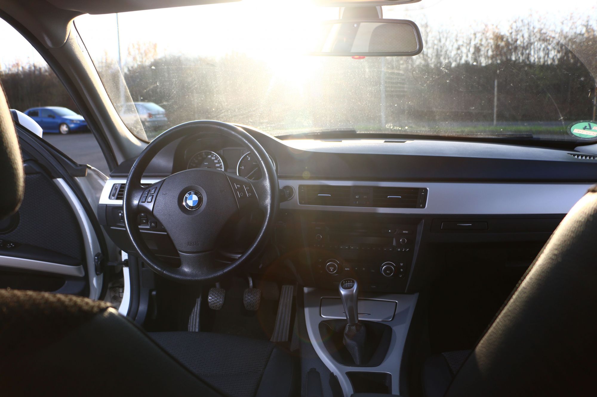 Foto: BMW 318 D COMBI ALPINELINE